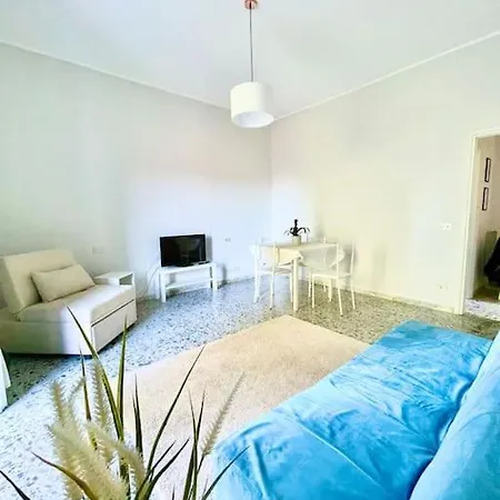 La Casa Di Betta Vicino Metro Apartment *