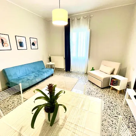 La Casa Di Betta Vicino Metro Apartment