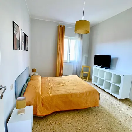 La Casa Di Betta Vicino Metro Apartment